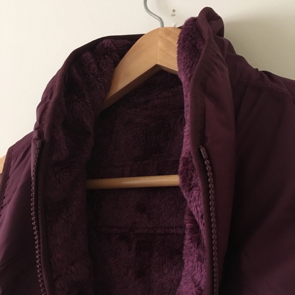 The North Face Mossbud Insulated Vest NWT - Picture 3 of 8